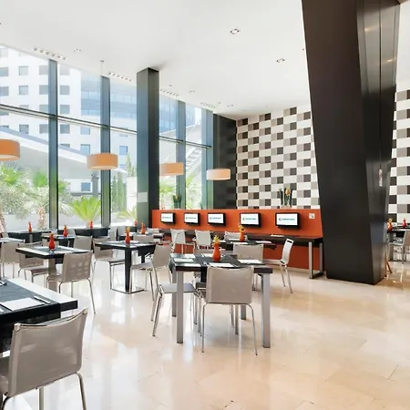 Ilunion Aqua 3 Hotel 3*