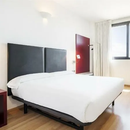 Hotel Ilunion Aqua 3 3*