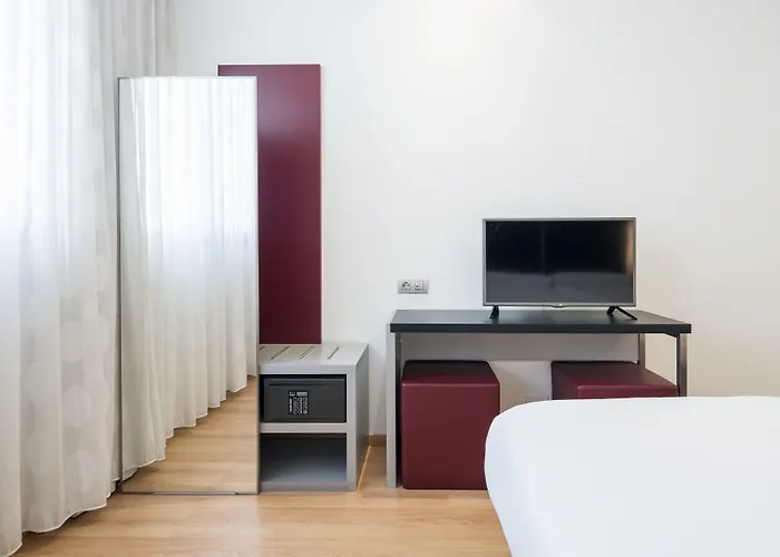 Ilunion Aqua 3 Hotel 3*