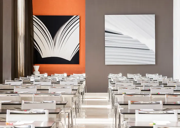 Hotel Ilunion Aqua 3 3*