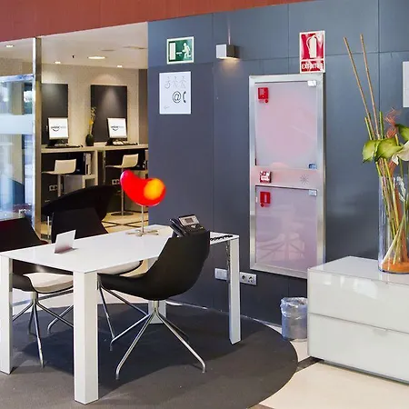 호텔 Ilunion Aqua 3