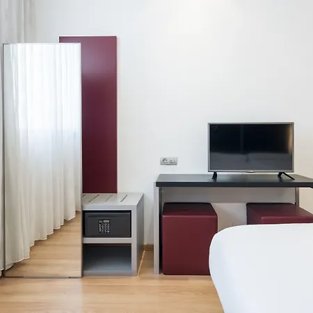 Ilunion Aqua 3 호텔 3*